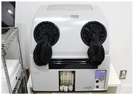 歯科用Ｘ線フィルム自動現像機